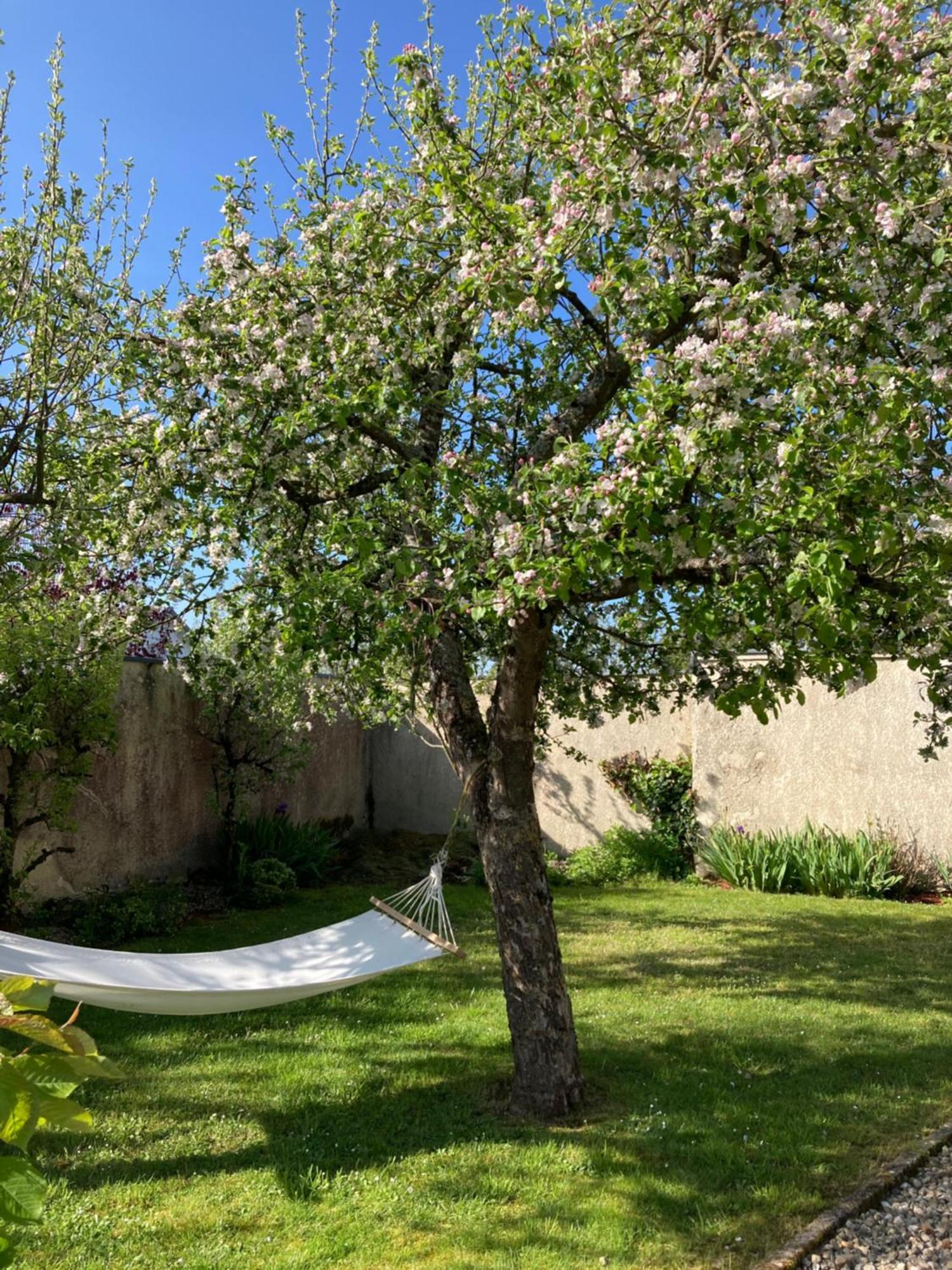 Maison Les Beaux Arts Mouzay  Exterior foto